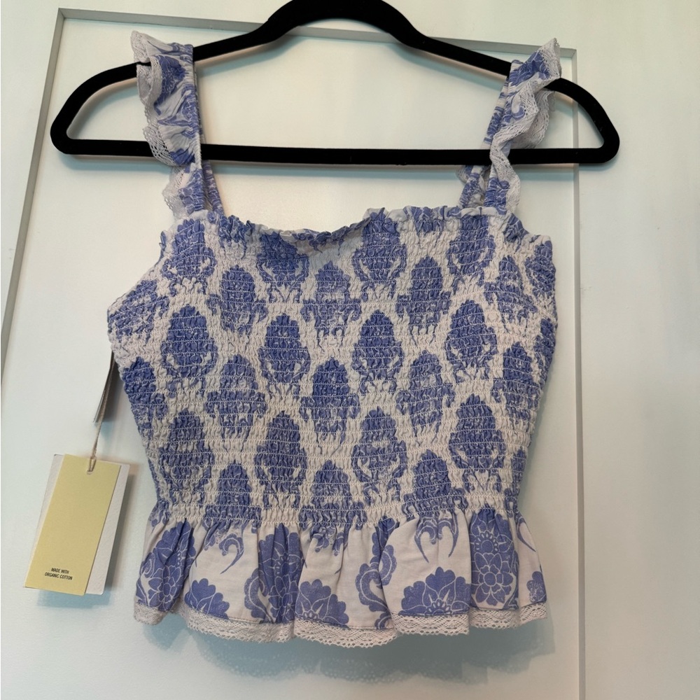 Aritzia top